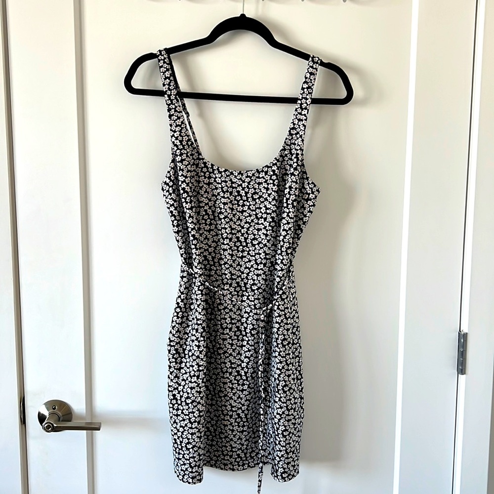 Abercrombie mini floral dress